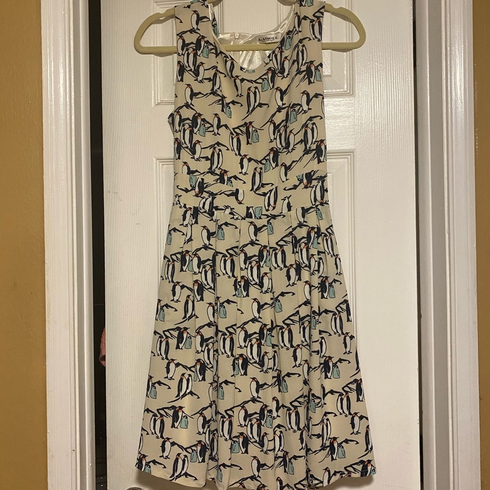 LA SOUL Penguin dress size large